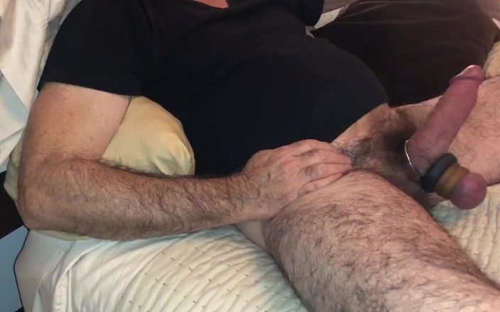 OhTrevor: CBt bố con cu to cạnh