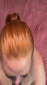 Julie Ginger krijgt anale creampie van stiefzoman met grote zwarte lul