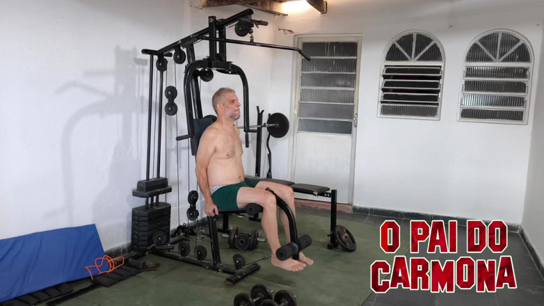 Carmona's father: Addestramento nudo e Carmona vide