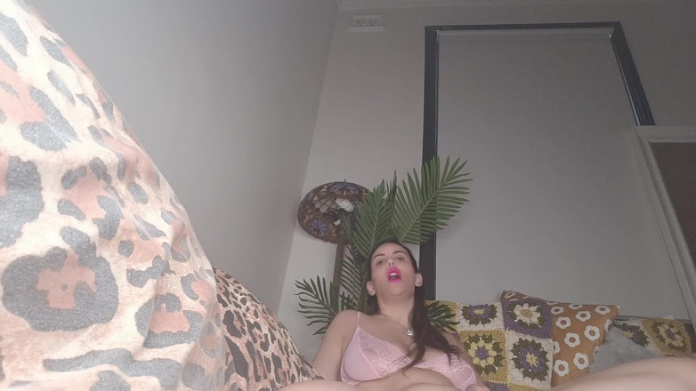 annikarain: Firaun yang cantik berubah jadi raksasa