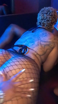 Le sexe en club est le meilleur sexe
