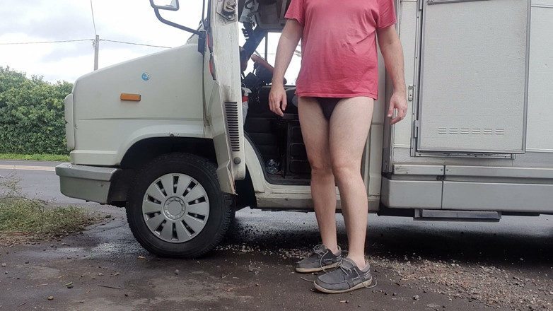 Mirko2589: Bogel berhampiran jalan
