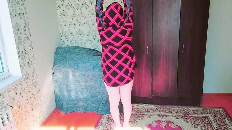 Kitty_Cross: Śliczne Shemale pocałunek do kamery