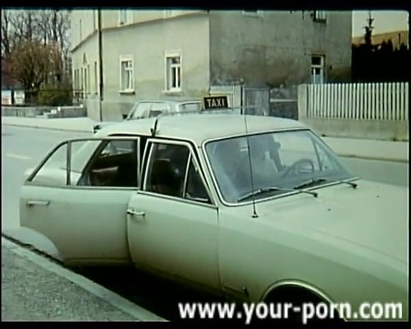GERMAN PORN CLASSICS: 핫한 구멍 - 발정난 조각가 - Herzog 비디오