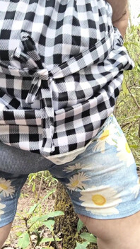 Naughty Maid in the Wood up Close Pisses the Most
