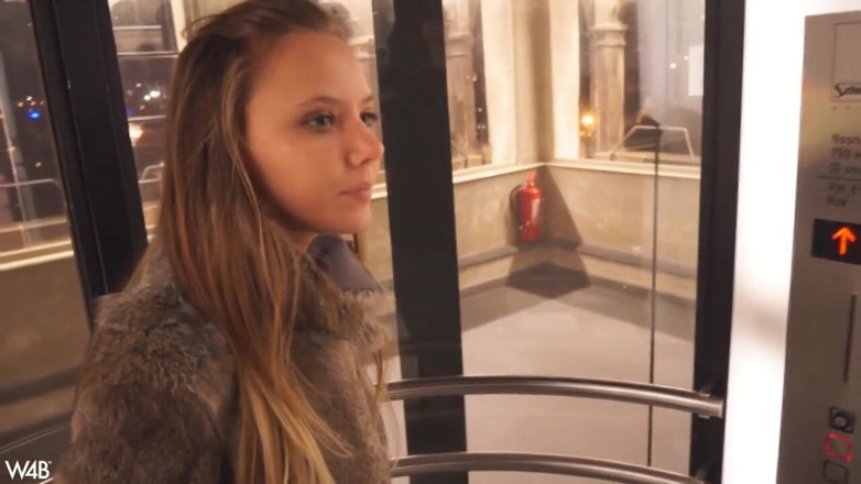 Watch4beauty: Ганяється за хвостом