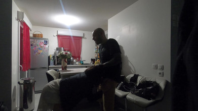 Dazzlingfacegirl: M-am întors din seara cu iubita soției mele m-a încălzit ca să...