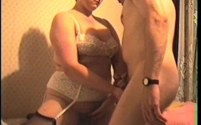 Teresa & Gusia: Jari 2