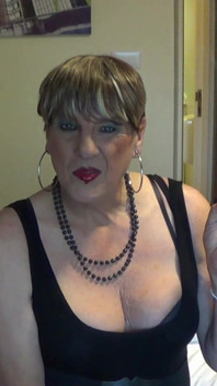 Sexy Smoking in Hotel