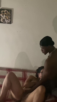 Bigdaddykj: Big Booty Latina Madura Chorrea en Gran Polla Negra Llena