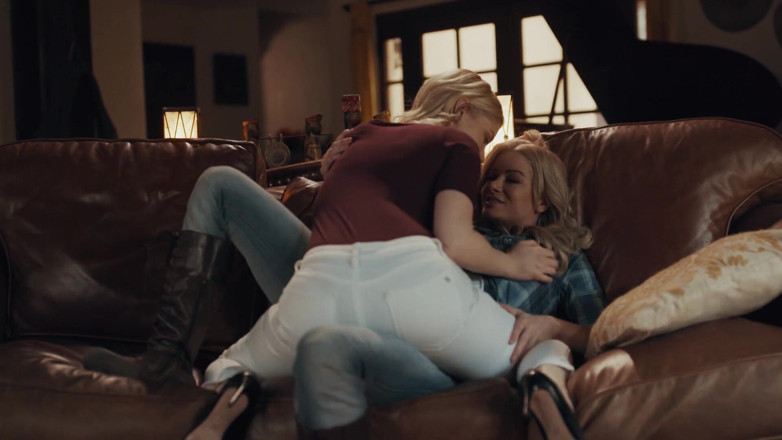 SweetheartVideo: Lesbiche analingus 13 scena 1 brutte lesbiche che amano il piccolo culo
