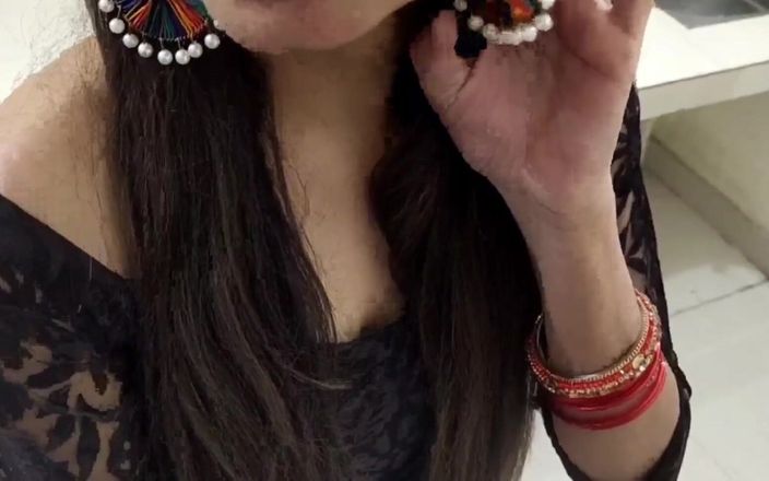 Saara Bhabhi: Follada a mi ex novia en la cocina