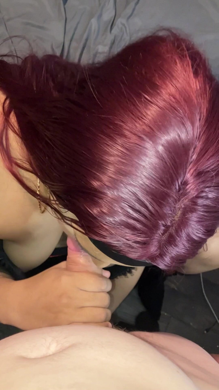 TsAfropuffs: Une déesse BBW trans latina suce une bite blanche