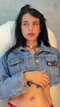 Submissive Latina Wants to Get Fucked Hard Right Now