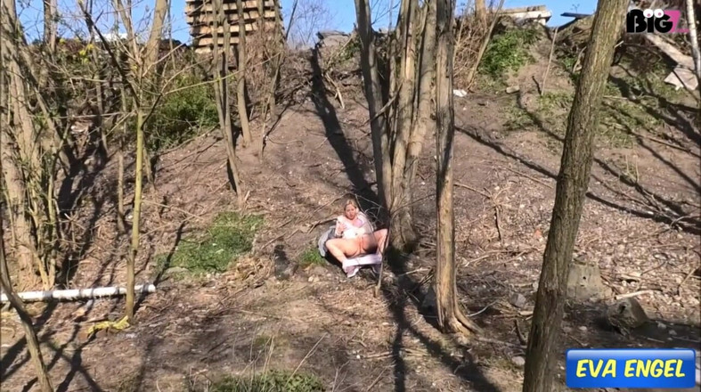 Eva Engel: Pane bože! Natočeno Cizincem...