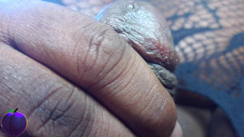 Shen hunk: Banci semok kulit hitam lagi asik dudukin kontolmu sampai dicrot...