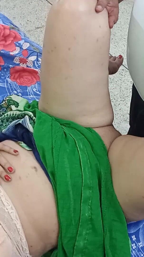 aliabegum: Bhabhi deshi berkongkek keras dengan abang ipar