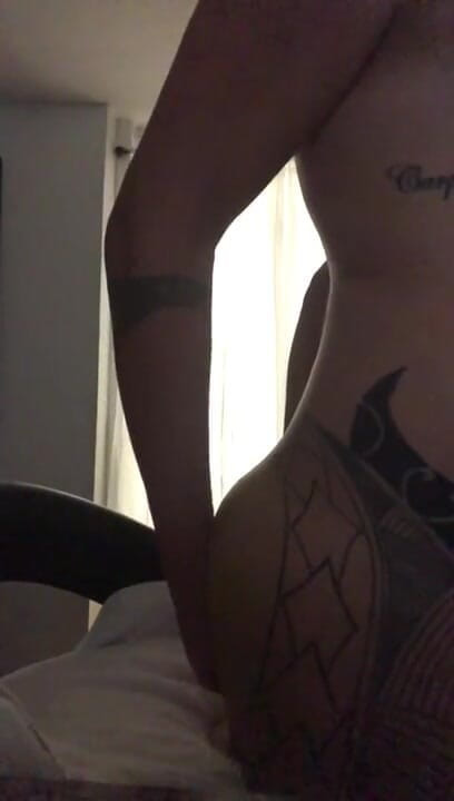 Cumiaxxx: Me stesso con il dildo