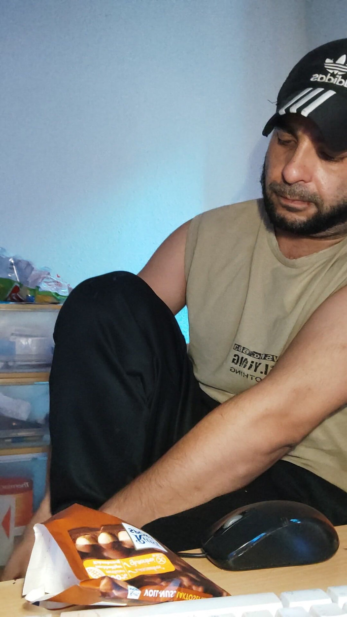 SmokedAlloy2: Dirtyjunkbro, Wixt con calzini sporchi e dona un sacco di...