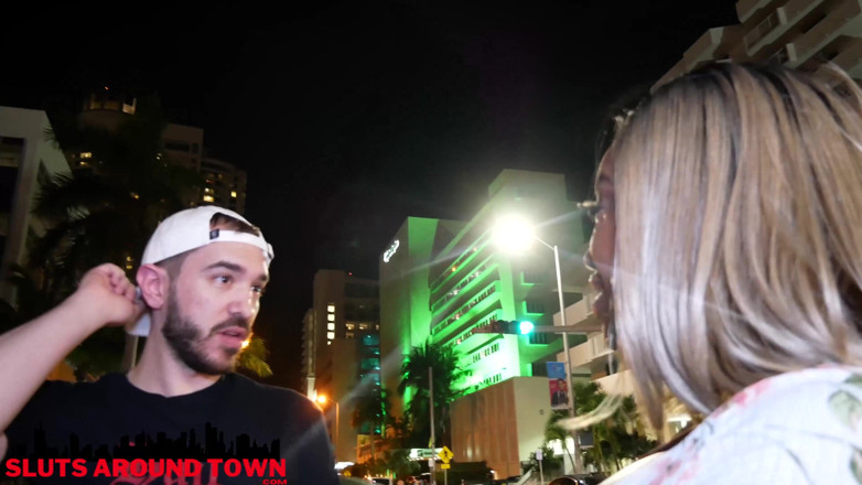 Sluts Around Town: Curvy ebony squirts on BWC