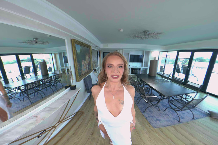 VRoomed: Butt Deep Trust