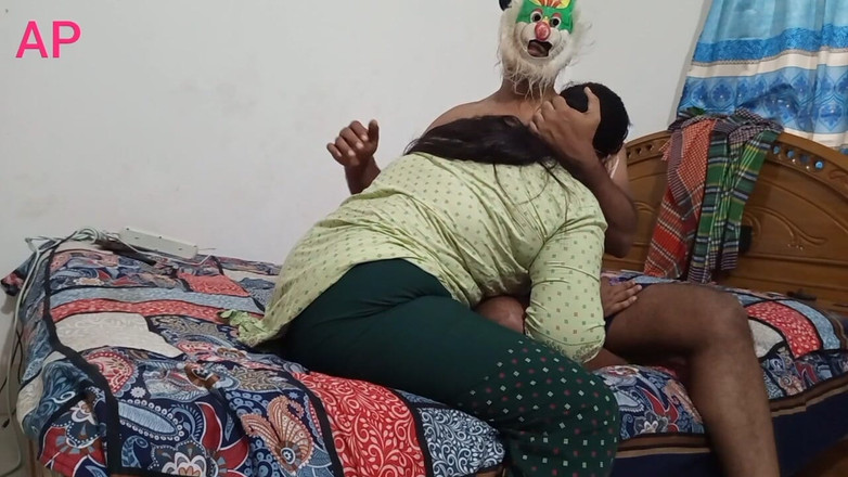 akashprimex790: बड़े स्तन वाली दूधिया भाभी ने अपने देवर के साथ हार्डकोर सेक्स का मजा लिया पूरा अश्लील वीडियो अब आकाशप्रिमेक्स देखें।
