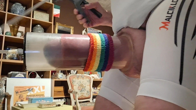 Monster_Meat_: Pumpy!! extrémně velký penis