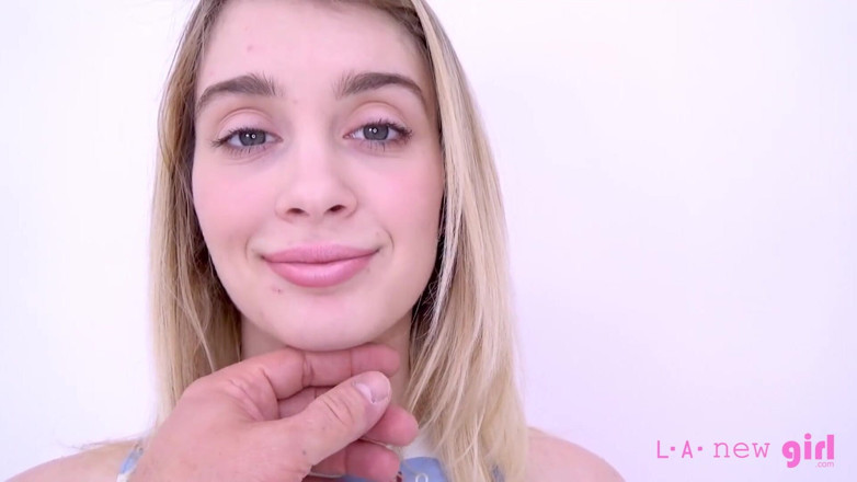 L.A. New Girl: Teen walks out of photoshoot pissed off - Returns to swallow...