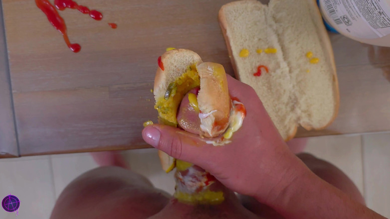 Nicky Rebel Solos: POV - Hot Dog Custom 4K