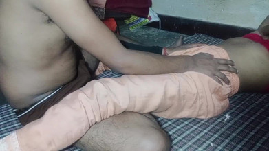 RoboticApple28: Zbliżenie pełny nagi Simran V Idea