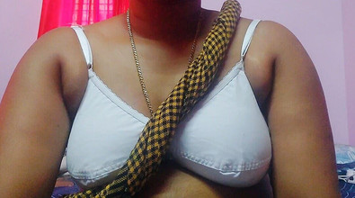 Desi Mohini: Bhabi desi muda Mohini berkongkek dengan teman lelakinya