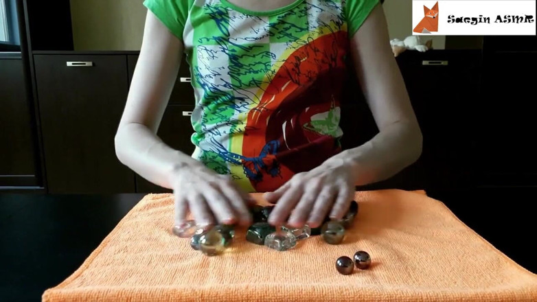 Saegin: 1[ASMR] Glass marbles and pebbles (no talking)