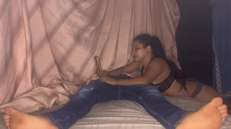 Theman1000: I Talk to My Lover on the Phone While Touching...