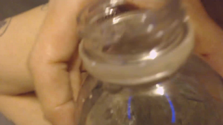 PandoraSG: टॉयलेट गुलाम के इलाज के लिए शेविंग पब