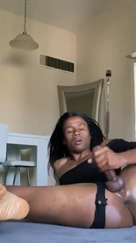 Karma D Tops Bodybuilder Masc Bottoms