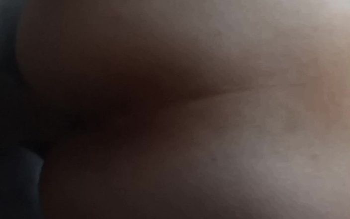 Dog4242: Я трахаю свого зрілого сусіда