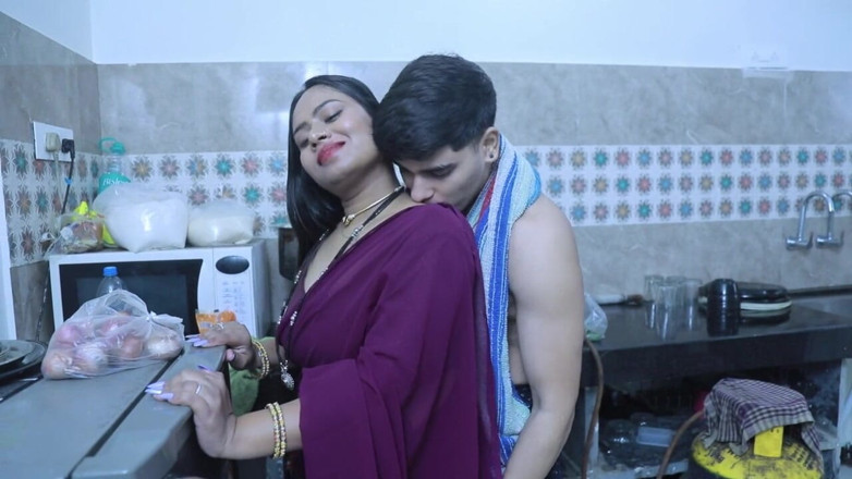 Abu: Desi Bhabhi's pussy got drained of water by brother-in-law