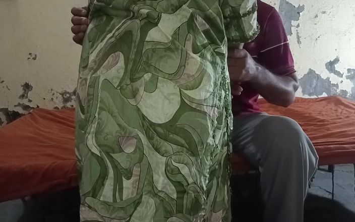MHM: Această indiancă căsătorită desi bhabhi se pierde în fantezia ei