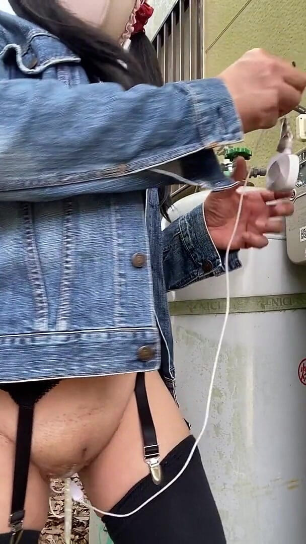 No.133 No Panties Walk and Masturbation at a Neighbor's House