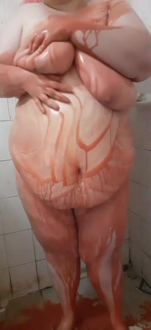 LaLaDelilah: Körperfarbe gießt BBW