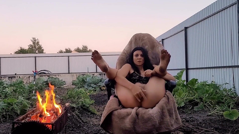 KristinaSlut: Rus pornosu, sarkma, fışkırtma, yumruk sokma, delik genişletme