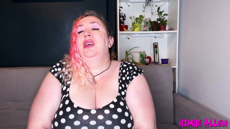 Nimue Allen: Wank przez swoje różowe koronki majtki dla mnie