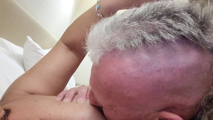 Lujuriosos: Relaks w hotelu