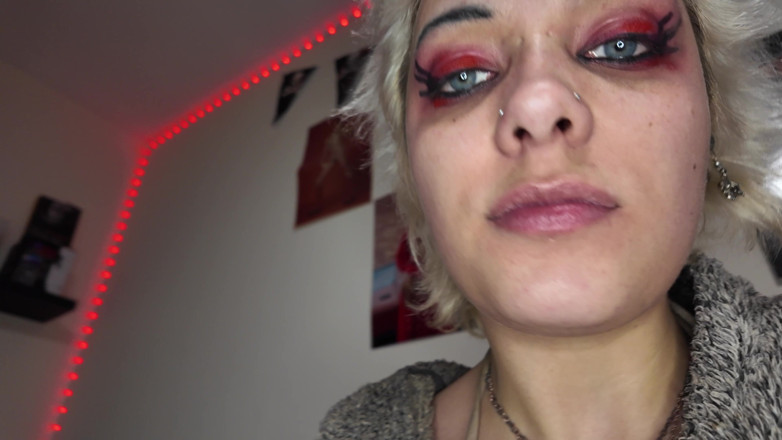 Glitterqueen1999: Prohlídka úst 4K