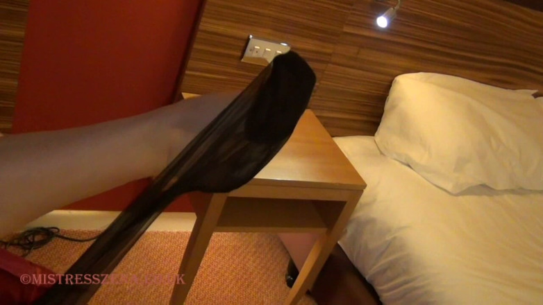 British Domination: Foot Worship My Tiny Feet