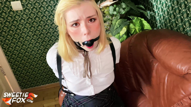 Sweetie Fox: Bondage babe deepthroat and hardcore pussy fuck - cumshot POV