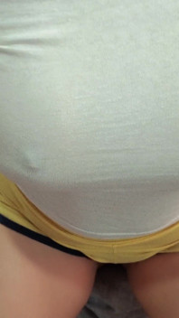Geile Nachbarin Wird Von Einer Latina-milf Verführt, Die Ihn Hart Reitet Und Sein Sperma Schluckt