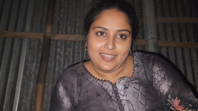 Akhi moni: Chupar a buceta da minha esposa é muito divertido