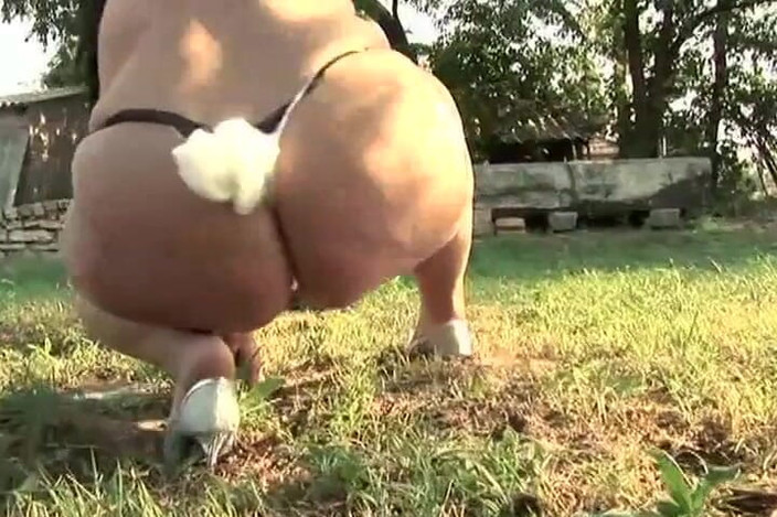 The Unforgettable: Sexy cagna grassa bisessuale! (versione completa di film hd)