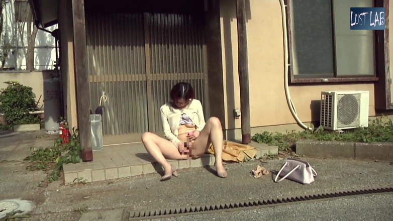 Lust JAV lab: Желание на улице: тайная жажда замужней женщины раскрылась - 01